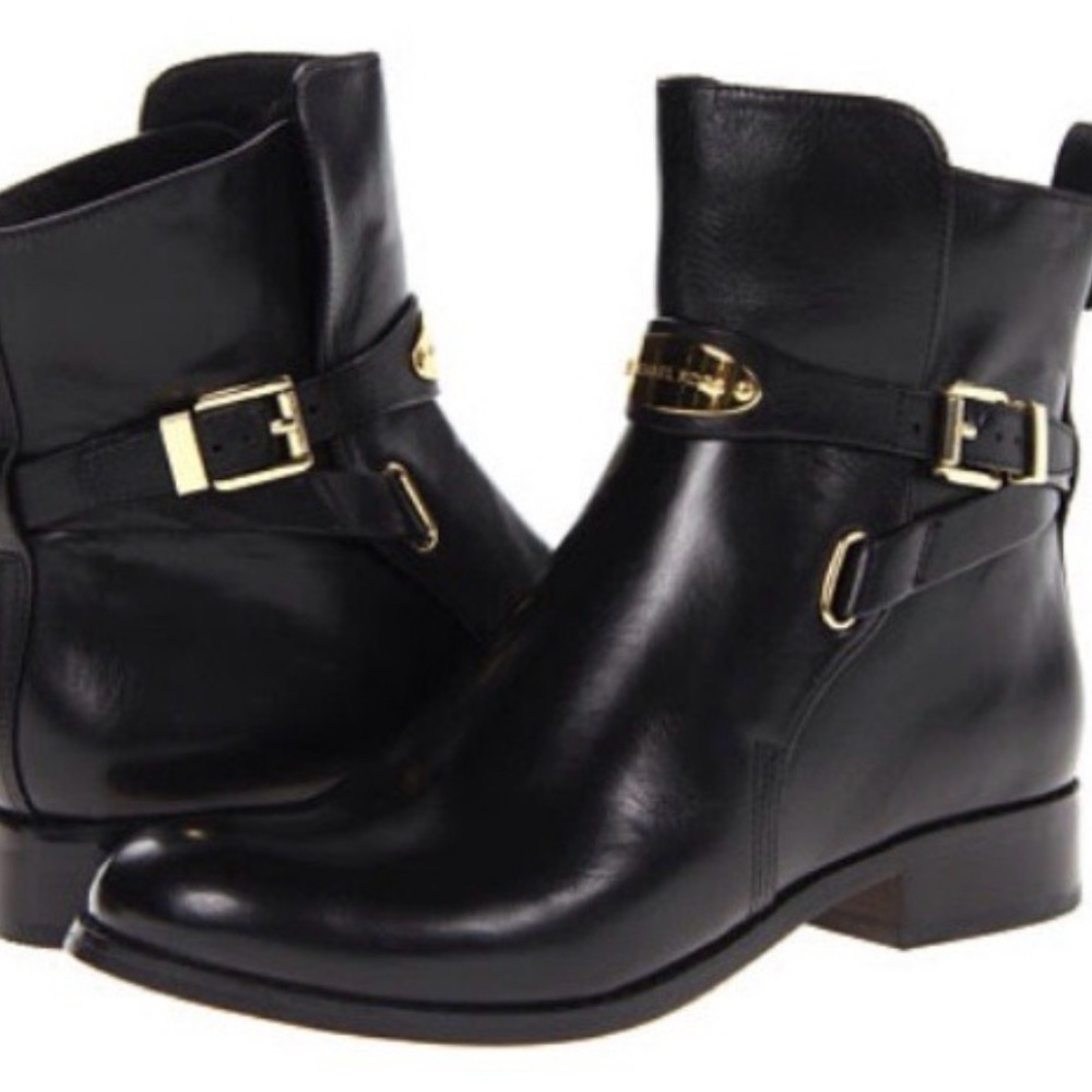 Michael Kors Women's Arley Black Leather Ankle Bootie